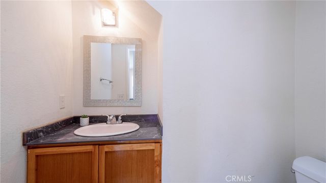 13619 W Constitution Way, Fontana, CA 92336