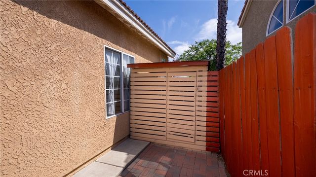 13619 W Constitution Way, Fontana, CA 92336