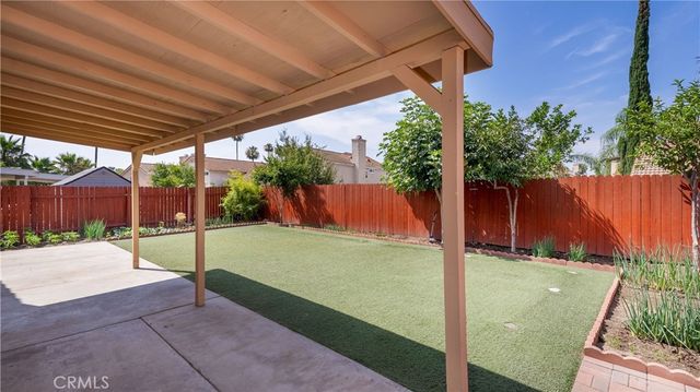 13619 W Constitution Way, Fontana, CA 92336