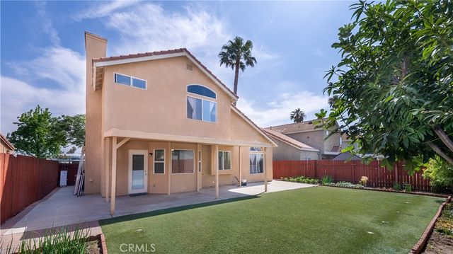 13619 W Constitution Way, Fontana, CA 92336