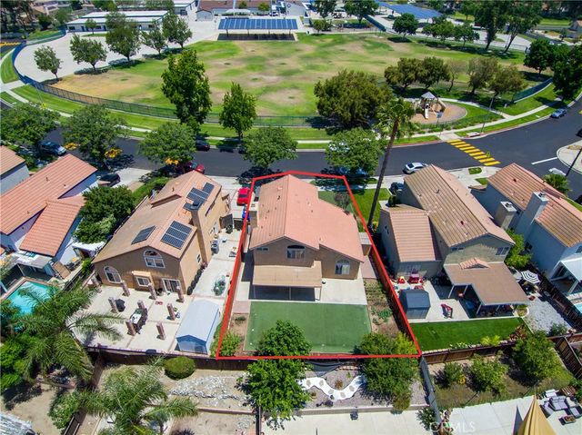 13619 W Constitution Way, Fontana, CA 92336