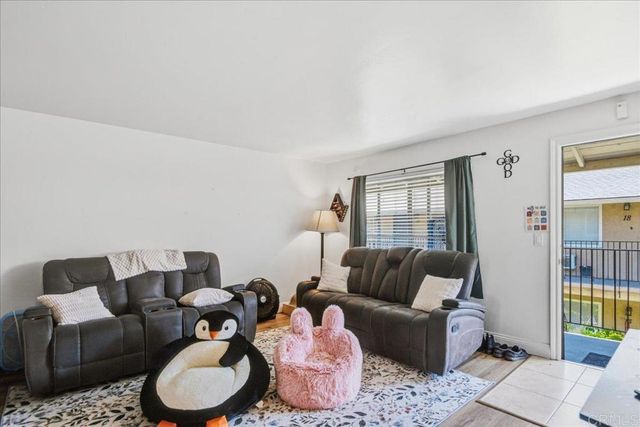 12805 Mapleview St 8, Lakeside, CA 92040