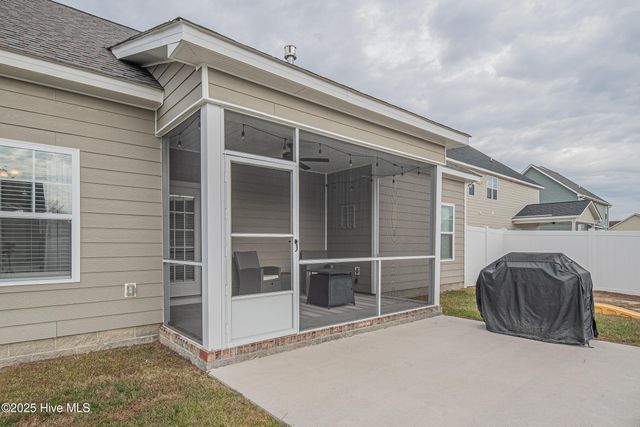 2509 Charity Lane, Winterville, NC 28590