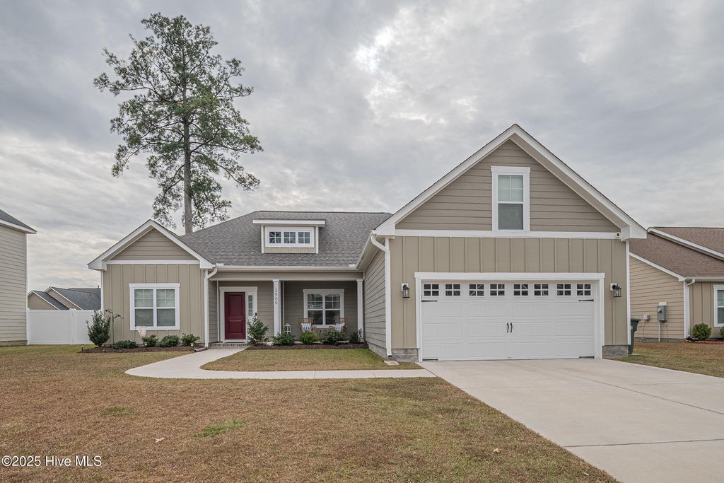 2509 Charity Lane, Winterville, NC 28590