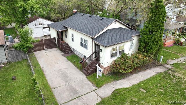 909 N Granger Street, Saginaw, MI 48602