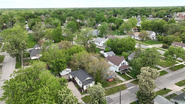 909 N Granger Street, Saginaw, MI 48602
