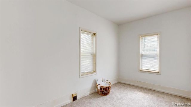 909 N Granger Street, Saginaw, MI 48602