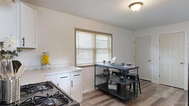 909 N Granger Street, Saginaw, MI 48602