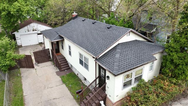 909 N Granger Street, Saginaw, MI 48602