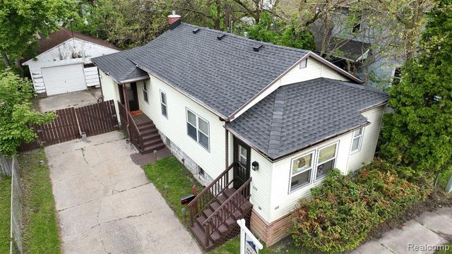 909 N Granger Street, Saginaw, MI 48602