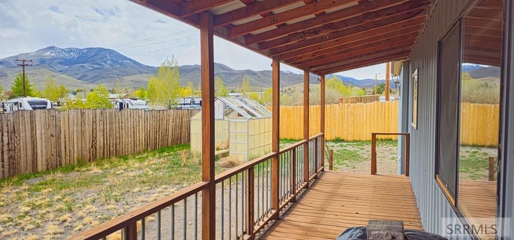 Image 28 of property listing at Address unavailable.