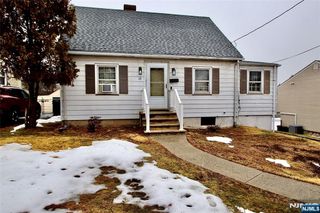 18 Durrell Street, Verona, NJ 07044