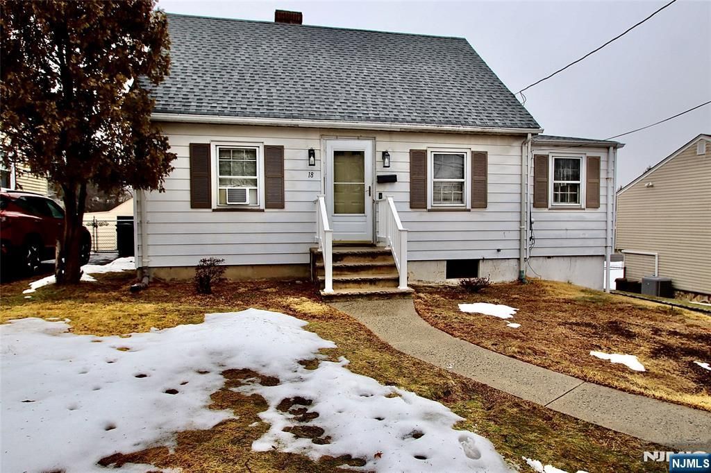 18 Durrell Street, Verona, NJ 07044