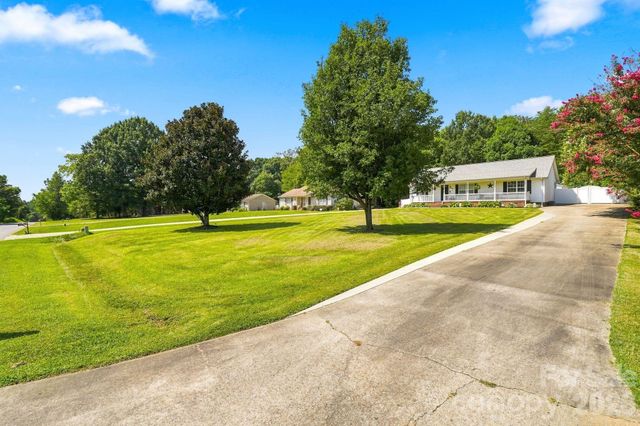 132 Kendra Drive, Mooresville, NC 28117
