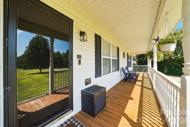 132 Kendra Drive, Mooresville, NC 28117