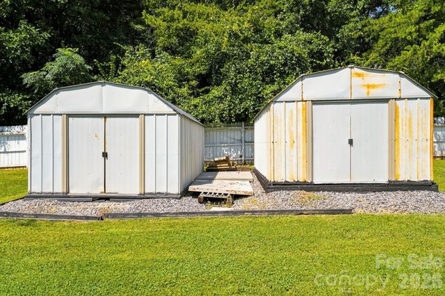 132 Kendra Drive, Mooresville, NC 28117