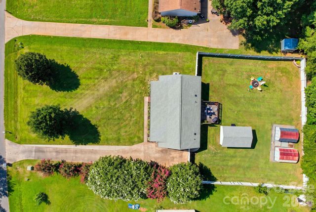 132 Kendra Drive, Mooresville, NC 28117