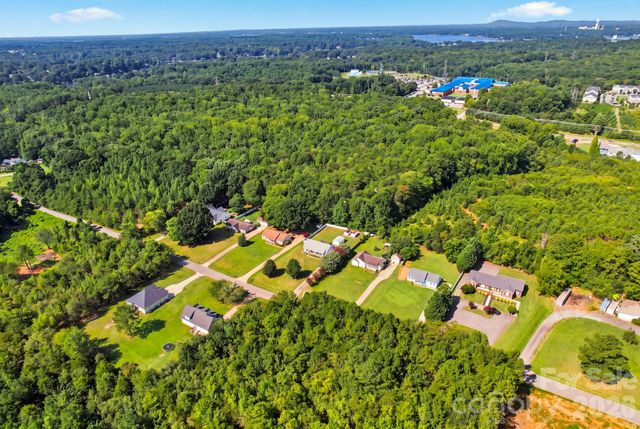 132 Kendra Drive, Mooresville, NC 28117