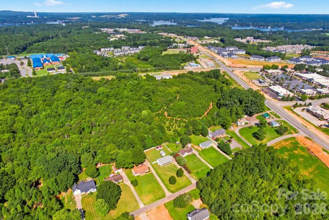 132 Kendra Drive, Mooresville, NC 28117