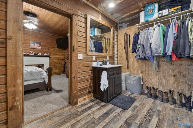 2700 Alfords Bend Road, Hokes Bluff, AL 35903