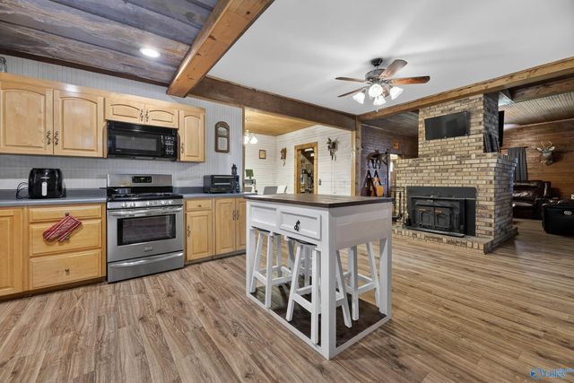 2700 Alfords Bend Road, Hokes Bluff, AL 35903