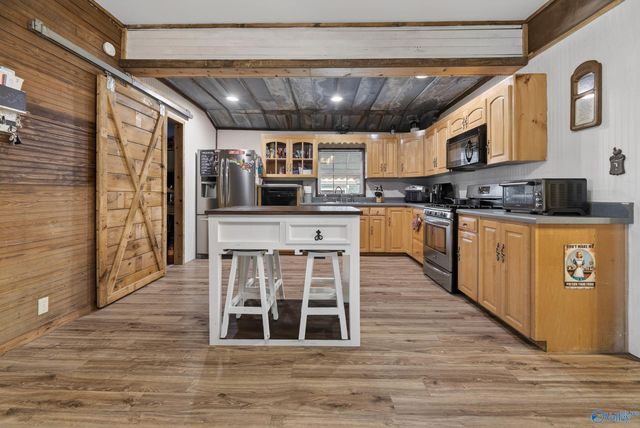 2700 Alfords Bend Road, Hokes Bluff, AL 35903