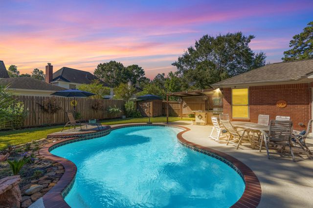 3606 Fern River Drive, Kingwood, TX 77345