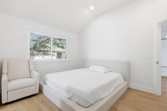 9019 Wellesley DR, Austin, TX 78754