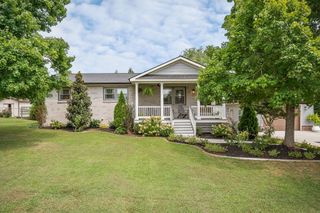 212 Cherry Ln, Mcminnville, TN 37110