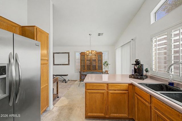 5017 W WIKIEUP Lane, Glendale, AZ 85308