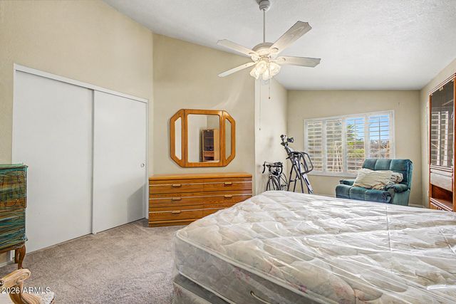 5017 W WIKIEUP Lane, Glendale, AZ 85308