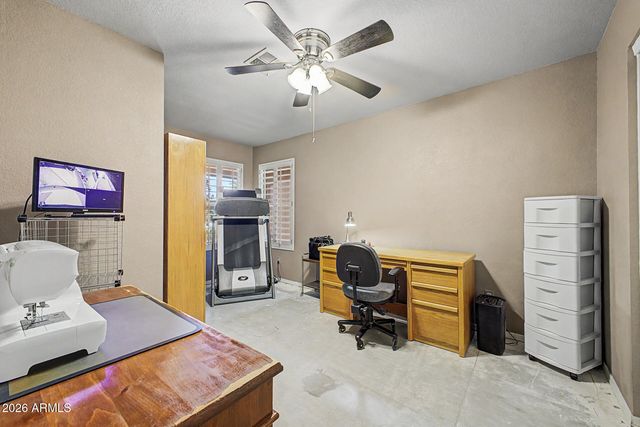5017 W WIKIEUP Lane, Glendale, AZ 85308