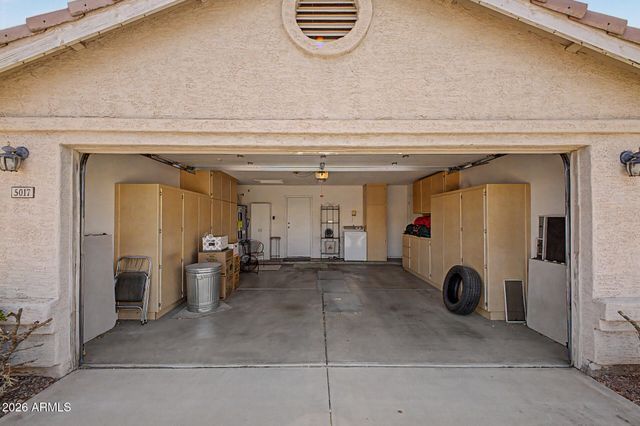 5017 W WIKIEUP Lane, Glendale, AZ 85308
