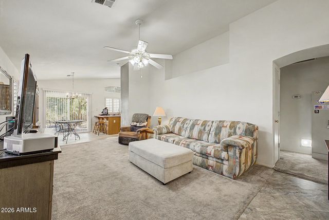 5017 W WIKIEUP Lane, Glendale, AZ 85308