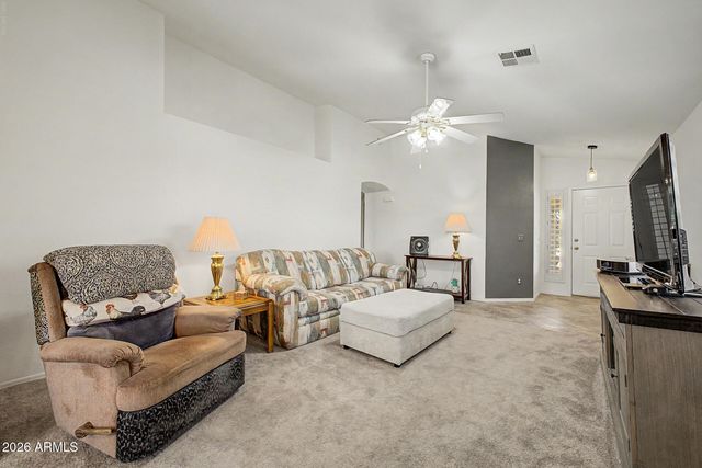 5017 W WIKIEUP Lane, Glendale, AZ 85308