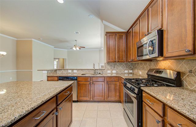 30065 Birchcreek Lane, Brookshire, TX 77423