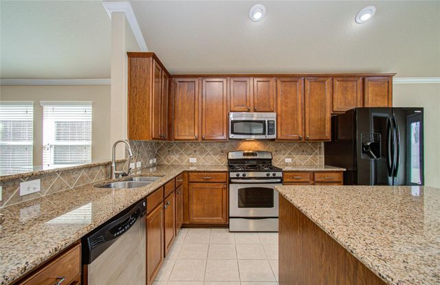 30065 Birchcreek Lane, Brookshire, TX 77423