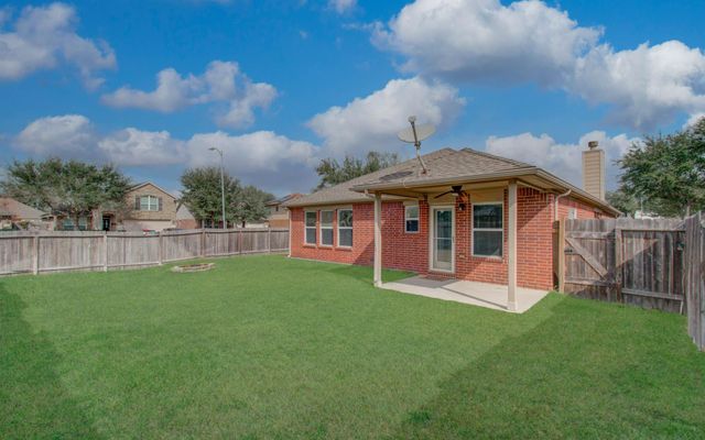 30065 Birchcreek Lane, Brookshire, TX 77423