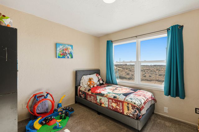 50 Clinger Lane, Los Lunas, NM 87031