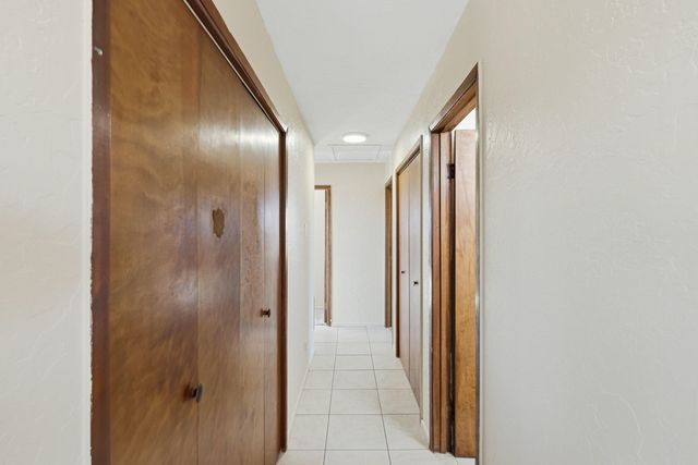 50 Clinger Lane, Los Lunas, NM 87031