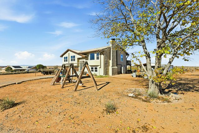 50 Clinger Lane, Los Lunas, NM 87031