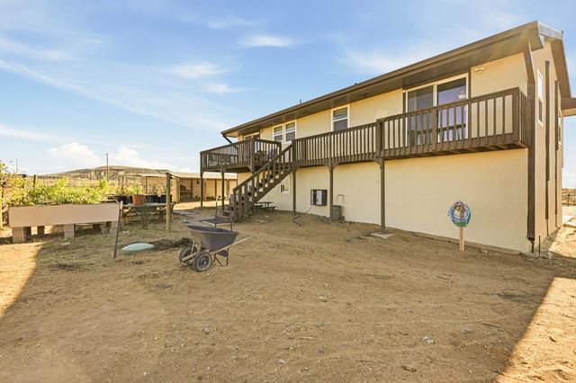 50 Clinger Lane, Los Lunas, NM 87031