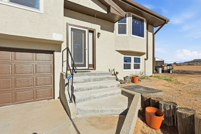 50 Clinger Lane, Los Lunas, NM 87031