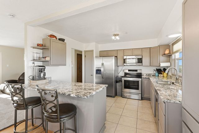 50 Clinger Lane, Los Lunas, NM 87031