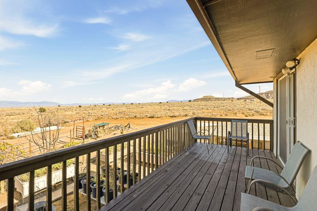 50 Clinger Lane, Los Lunas, NM 87031