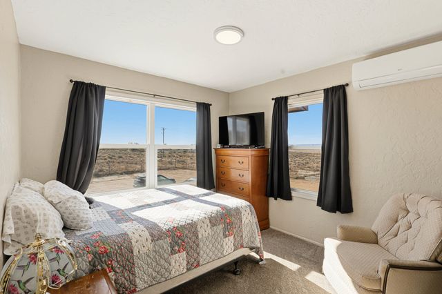 50 Clinger Lane, Los Lunas, NM 87031