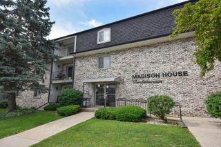 237 Madison STREET #48, Waukesha, WI 53188