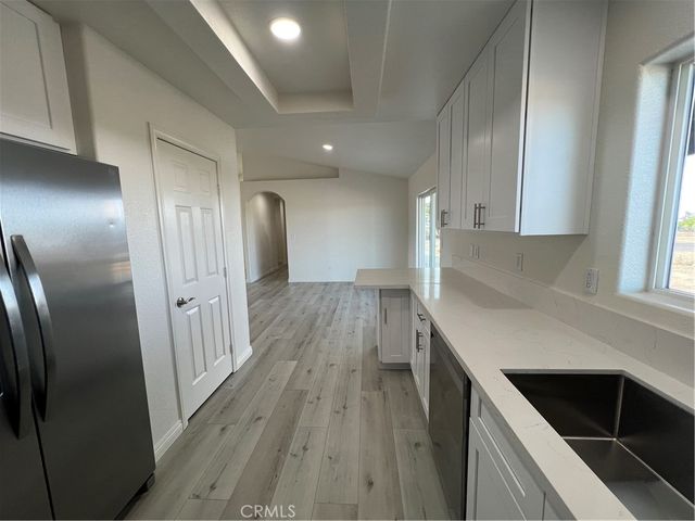 12911 Corton, Phelan, CA 92371