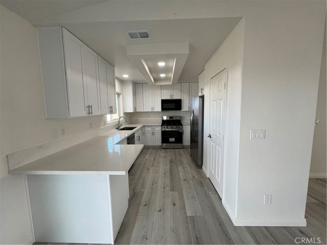 12911 Corton, Phelan, CA 92371