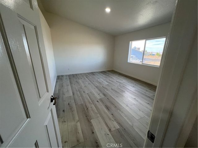 12911 Corton, Phelan, CA 92371